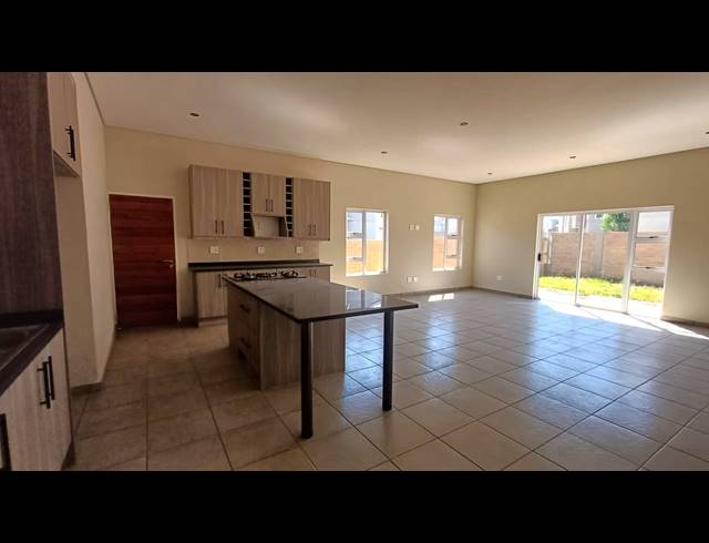 3 BEDROOM HOUSE FOR SALE IN RIVERSPRAY LIFESTYLE ESTATE